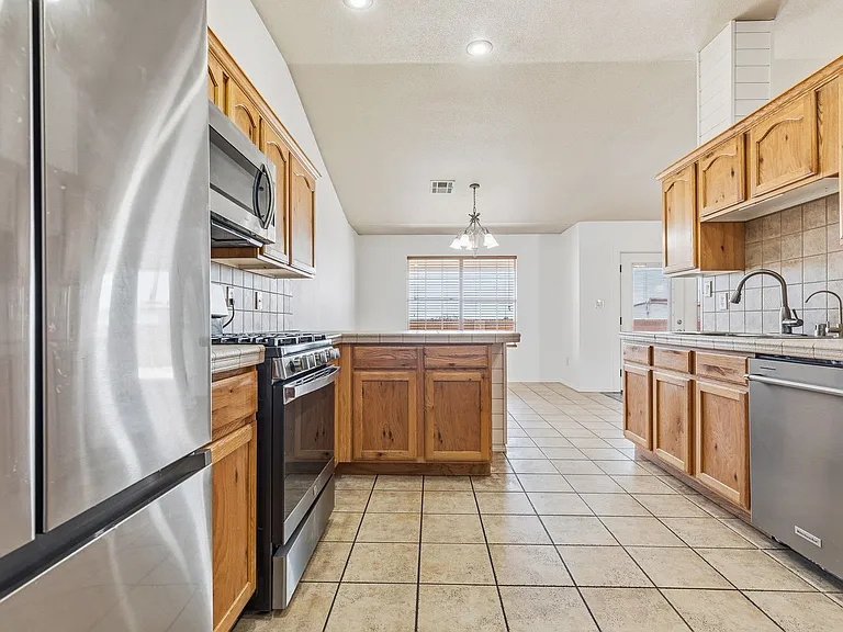 1441 Arroyo Seco — Photo 8