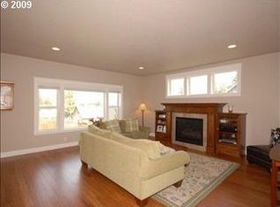 3224 Michael Ln, Eugene, OR