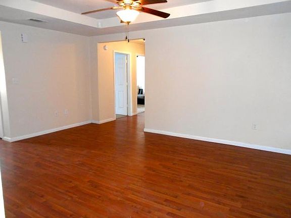 4th image of 229 Wyatt Dr