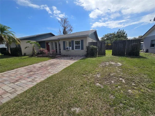 153 Snapdragon Ct, Kissimmee, FL 34743