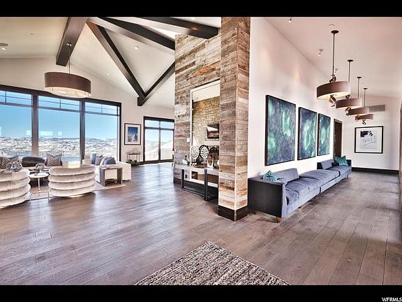 2nd image of 10597 N Summit View Dr