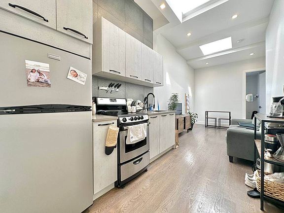 4th image of 81 Central Ave APT 3R