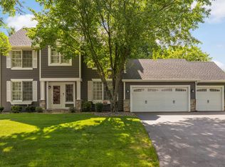 4117 Countryview Dr, Eagan, MN 55123