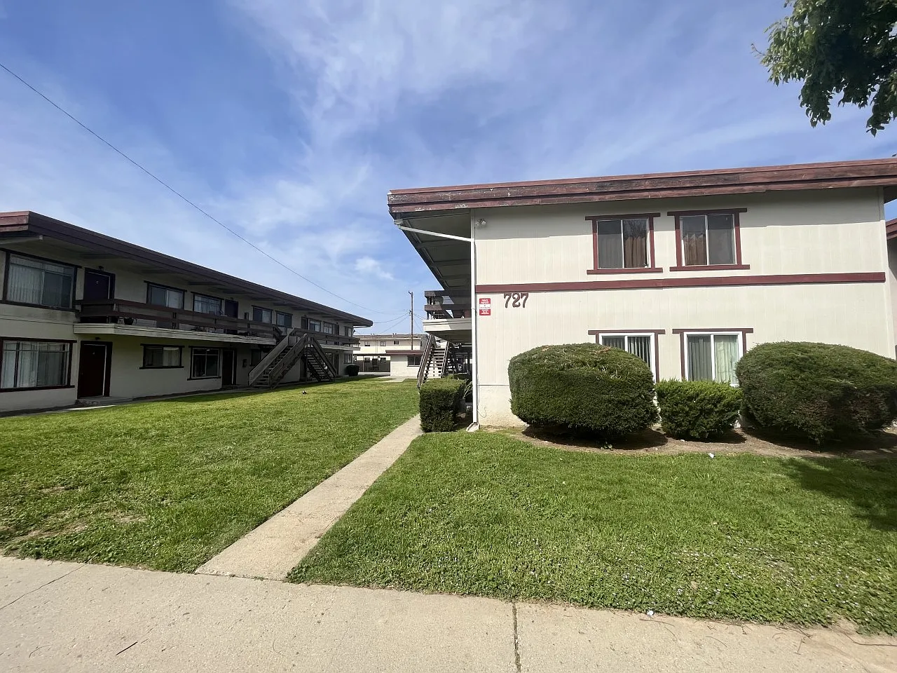2 bed, 720 sqft, $1,595 — Photo 1