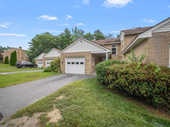 23 Bonnie Heights Lane #7, Hudson, NH 03051