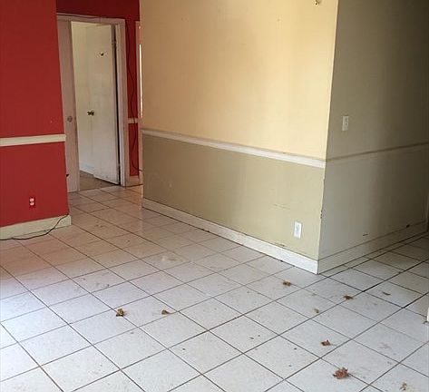 3rd image of 8A Fernwood Dr