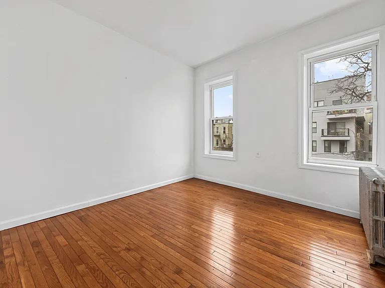 2251 Church Ave #3R — Photo 5
