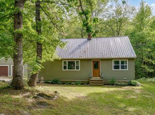 11 Brown Rd, Raymond, ME 04071