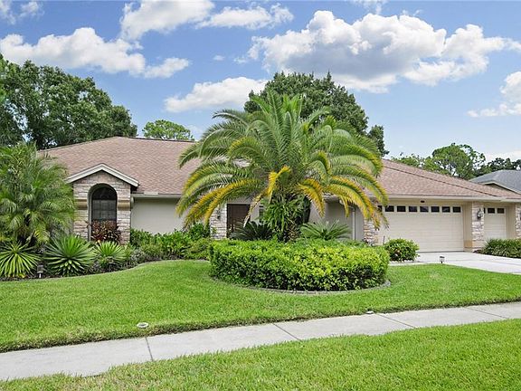 4th image of 16336 Birkdale Dr