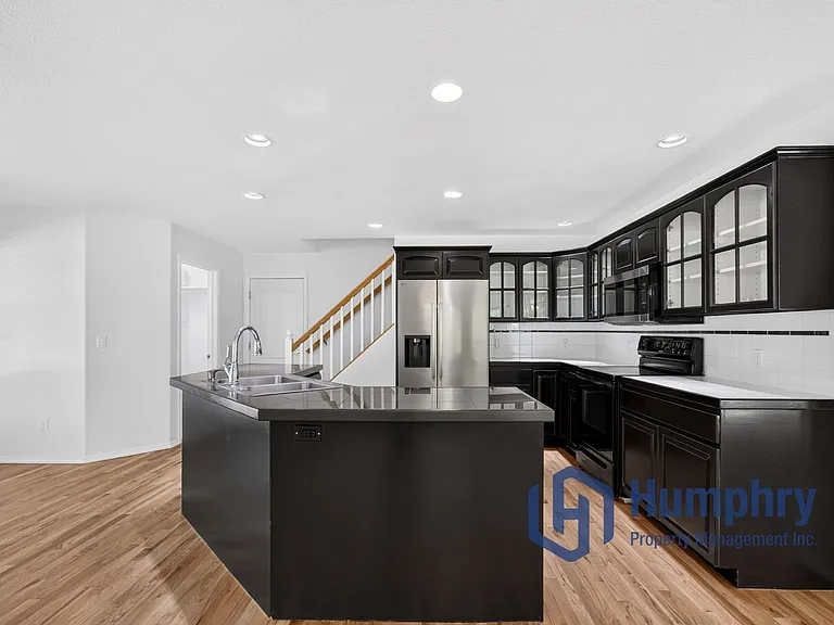1948 E Cypress Point Dr — Photo 15
