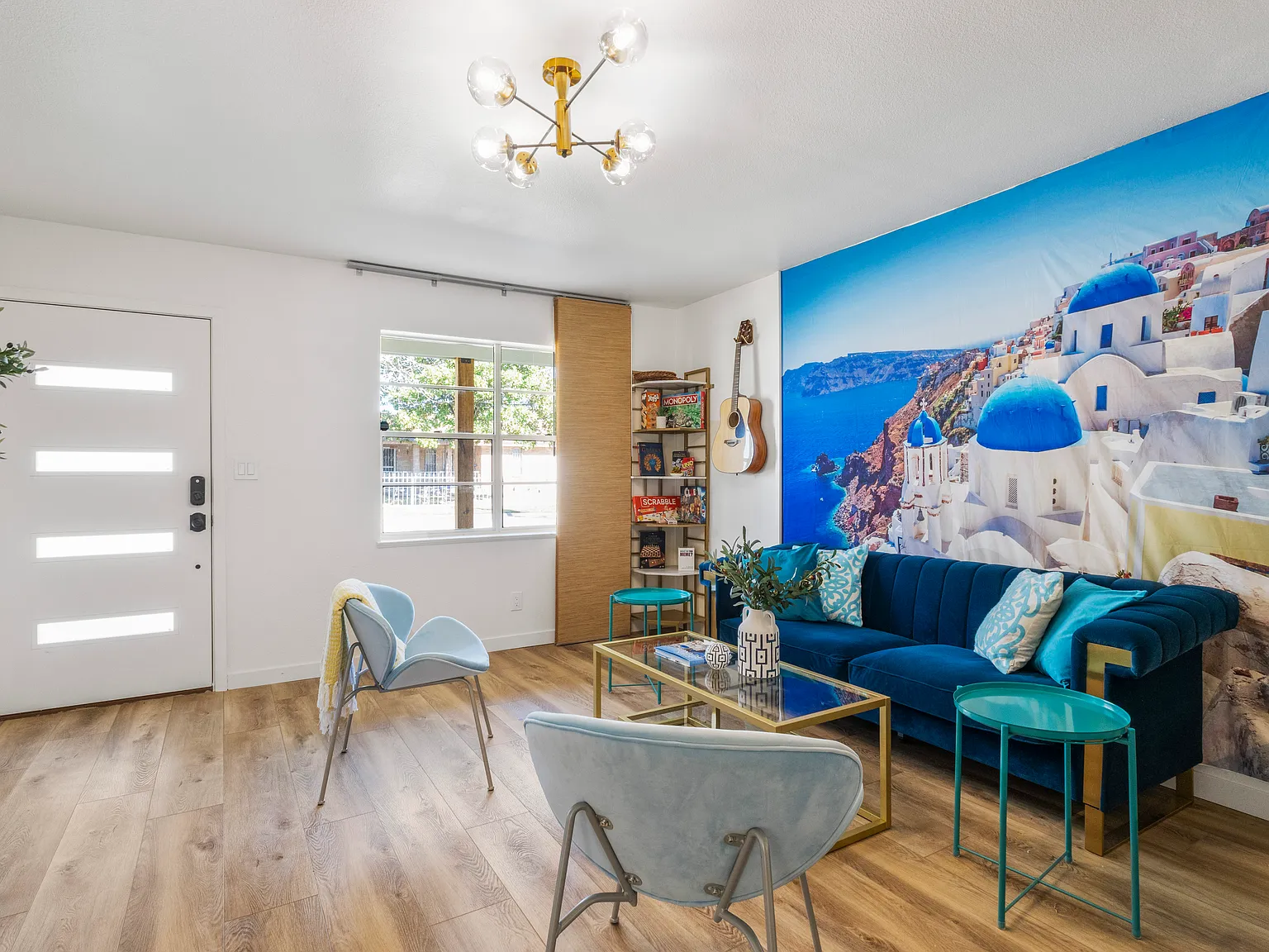 2 bed, $2,600 — Photo 2