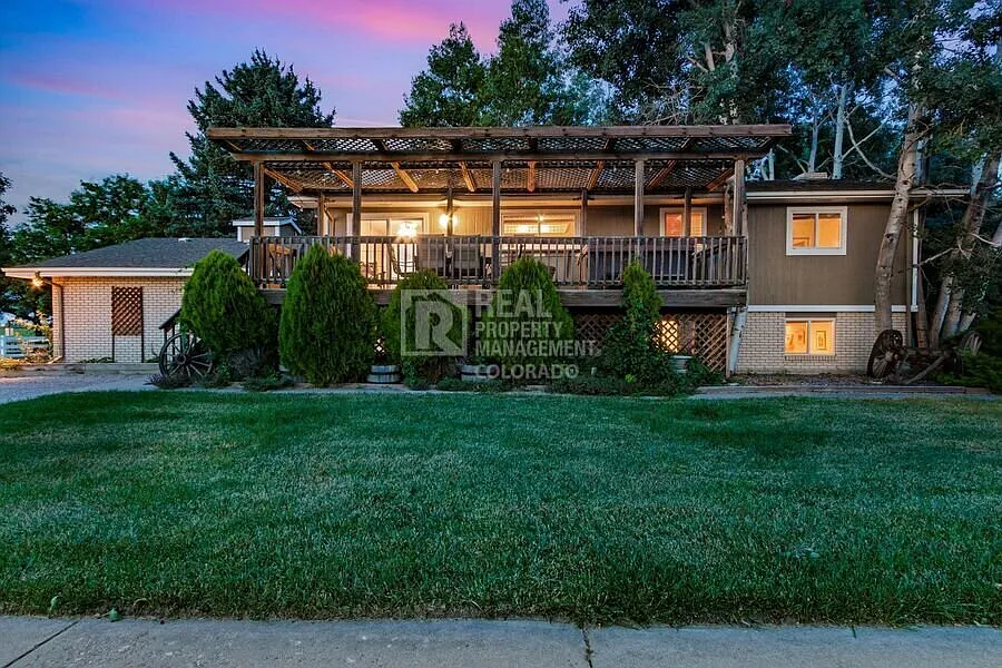 Charming Country Home with Scenic Mountain & Lake Views 23551 County Road 5, Loveland — Photo 2