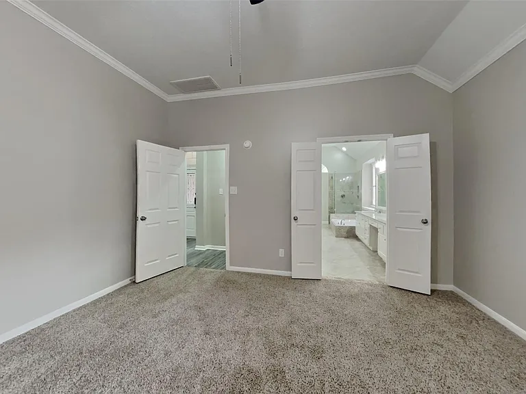 3922 Wildwood Valley Ct — Photo 7