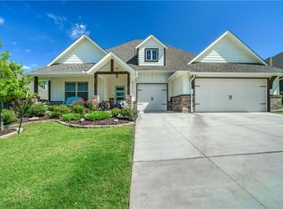 2917 Alder Rd, Edmond, OK 73034