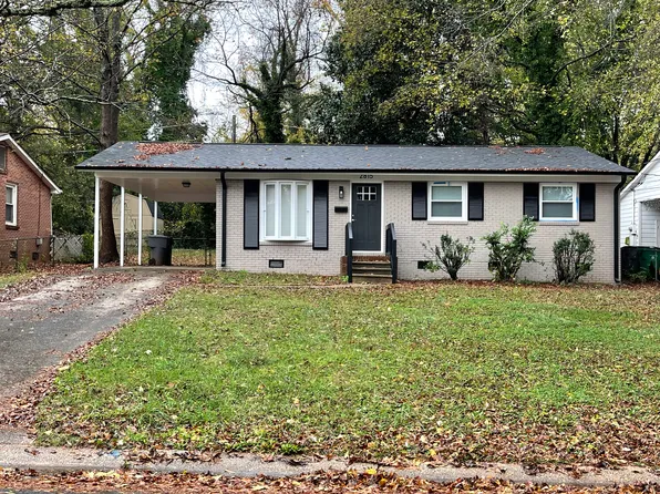 2815 Ravencroft Dr, Charlotte, NC 28208