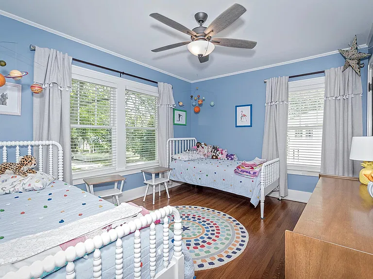 121 Cherry St — Photo 25