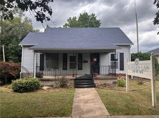 104 S Main St, Butler, MO 64730