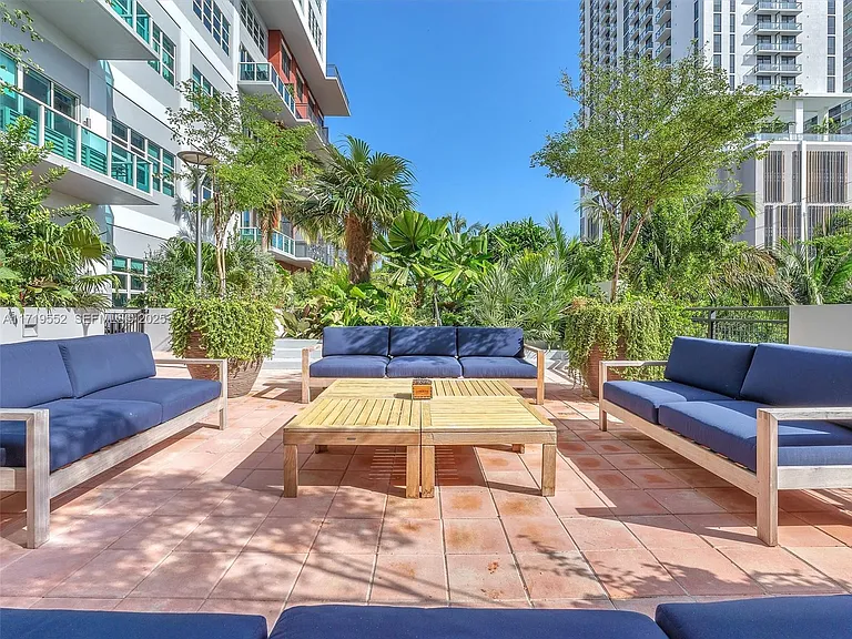 1749 NE Miami Ct #213 — Photo 37
