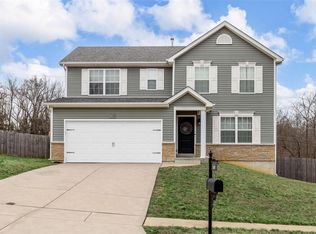 102 Liberty Grove Dr, Wentzville, MO 63385