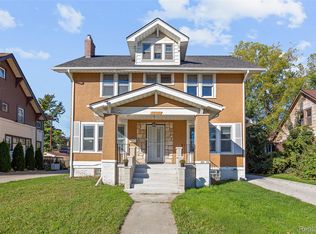16725 Blackstone St, Detroit, MI 48219