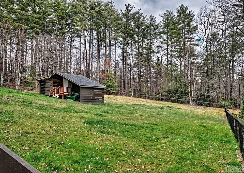 58 Clematis Ln Cashiers, NC, 28717 Apartments for Rent Zillow