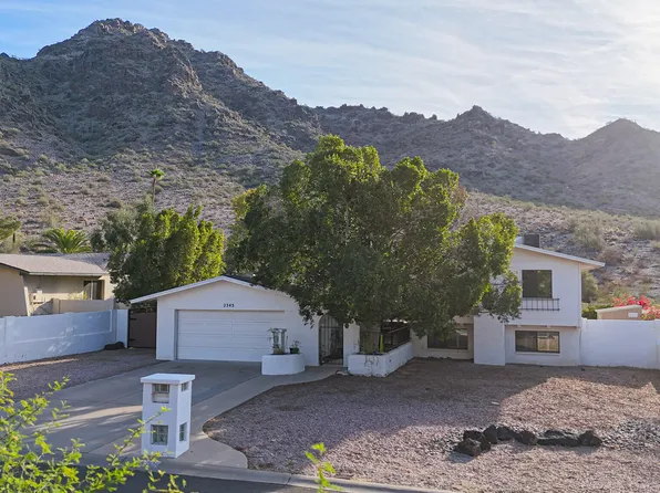 2343 E ORANGEWOOD Avenue, Phoenix, AZ 85020