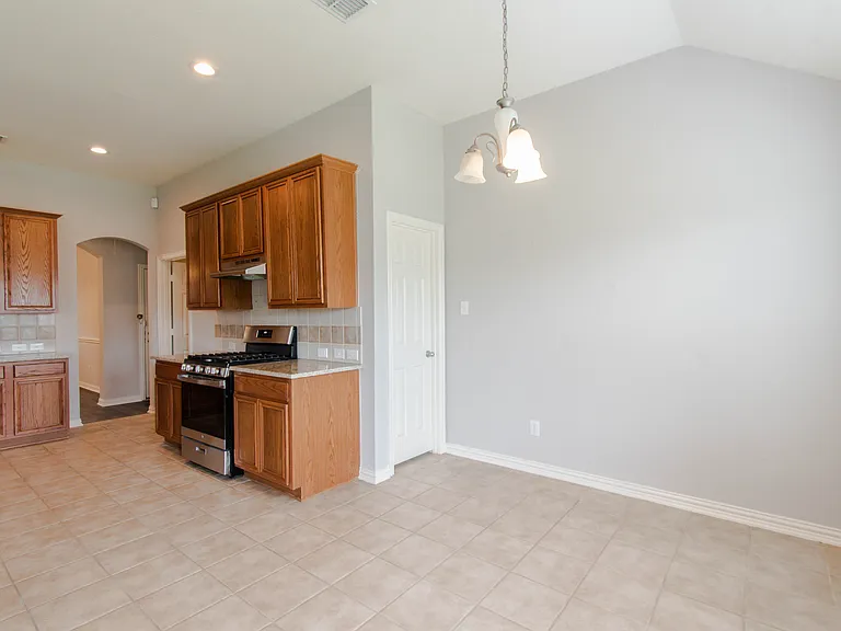 1140 Victory Bells Dr — Photo 11