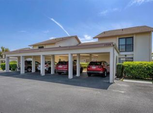 1759 Lake Pl APT B, Venice, FL 34293