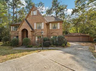 23 Twin Springs Pl, Spring, TX 77381