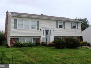 437 Byron Rd, Warminster, PA 18974