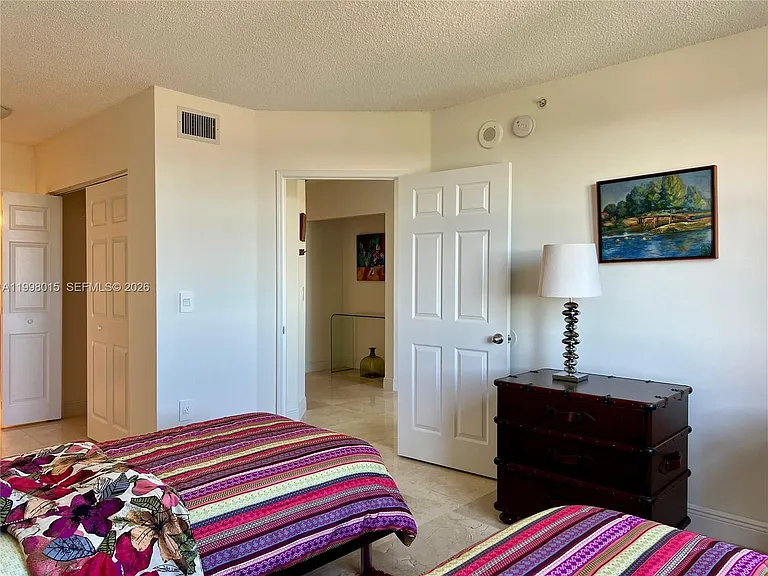 651 Okeechobee Blvd #811 — Photo 29
