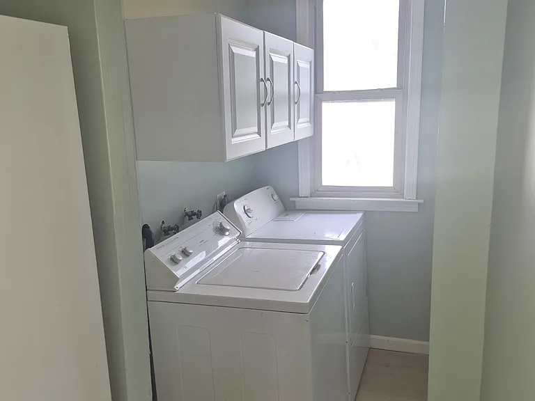 111 Caya Ave #2 — Photo 11