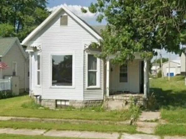 114 N Pine St, Saint Marys, OH 45885