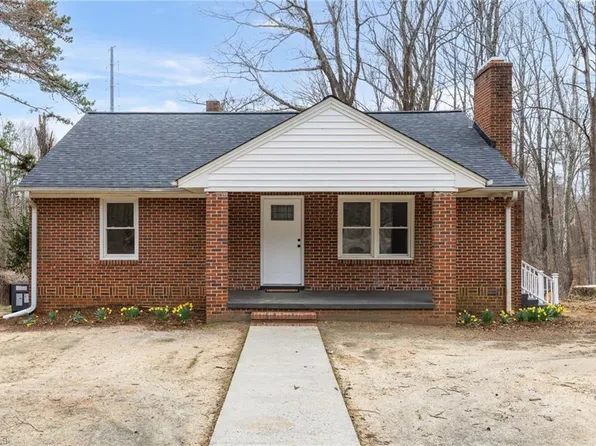 1414 Rosemary St, Reidsville, NC 27320