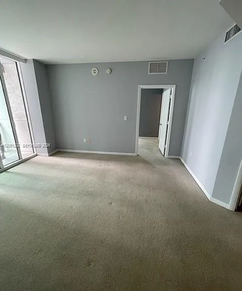 253 NE 2nd St #1202 — Photo 9