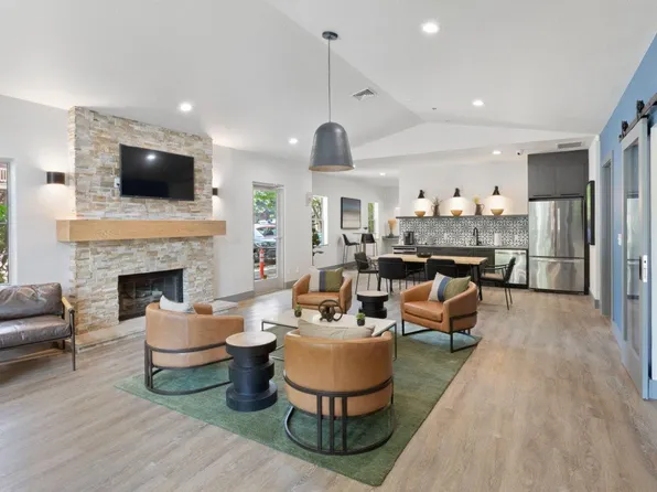 Alvista 23 Apartment Homes