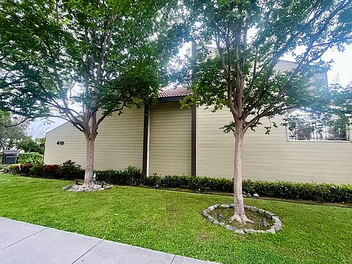 410 W Sierra Madre Blvd #D Photo 1