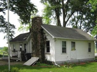 W4305 Willow Bend Rd, Elkhorn, WI 53121