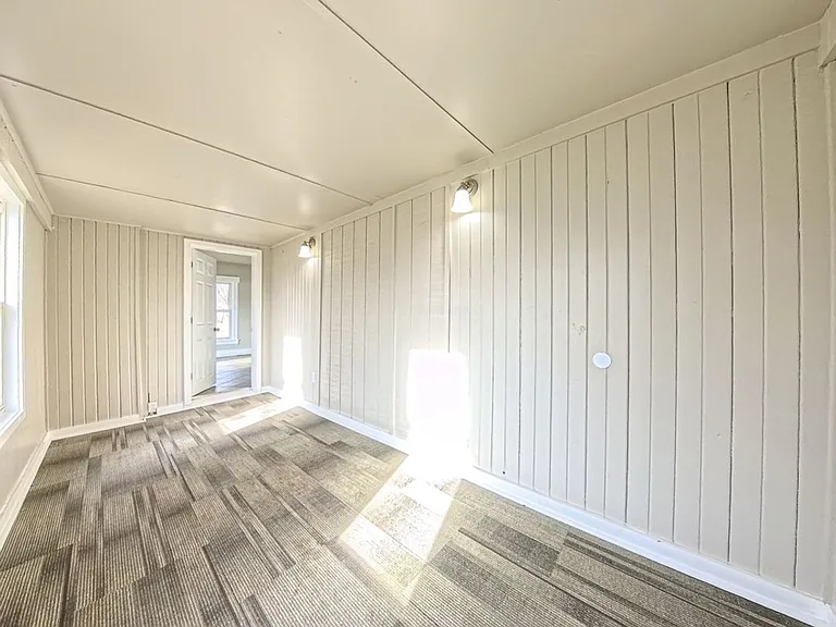 306 W Reed St — Photo 2