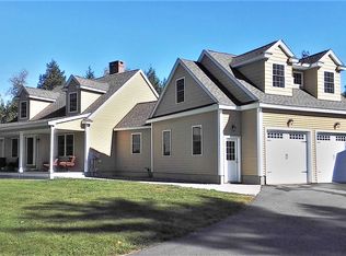 48 Fieldstone Dr, New Boston, NH 03070