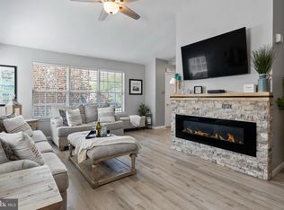 77 Longcross Rd, Royersford, PA 19468