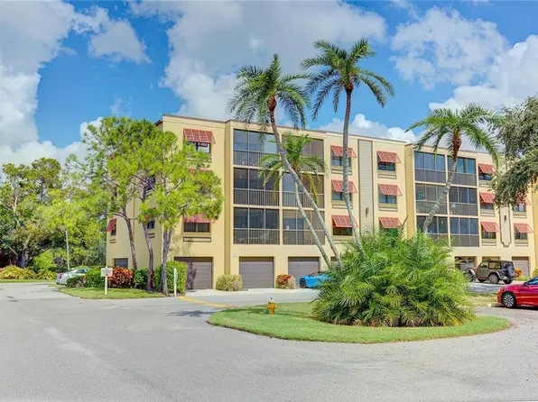 5849 Park St N APT 412, Saint Petersburg, FL 33709