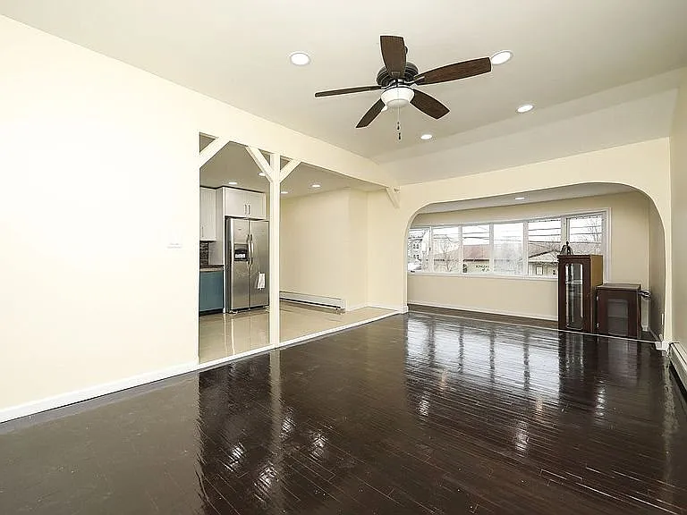 611 Beach 68th Street — Photo 2