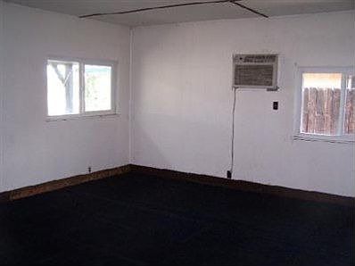 3rd image of 4474 E Simpson Ave