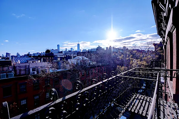 Rented by Urbane Brokerage | media 15