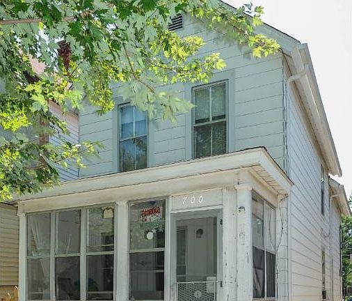 2nd image of 700 Edmund Ave
