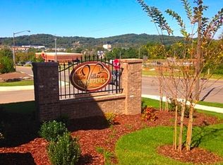 2679 Peoples St APT 902, Johnson City, TN 37604