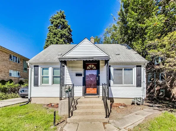 3607 Adams St, Bellwood, IL 60104