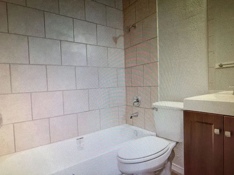 2203 Tabor Ct #A-D — Photo 7