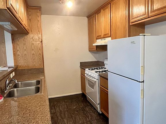 4th image of 2138 Adams Ave APT 4
